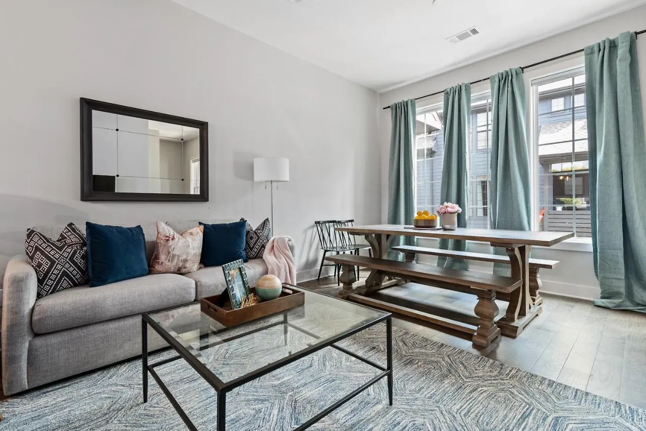 3 Bedroom Townhome In The Heart Of Nashville! בית נופש